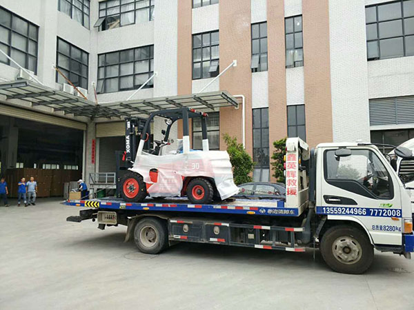 感謝廈門(mén)某工貿(mào)有限公司對(duì)廈工叉車的認(rèn)同和贊譽(yù)